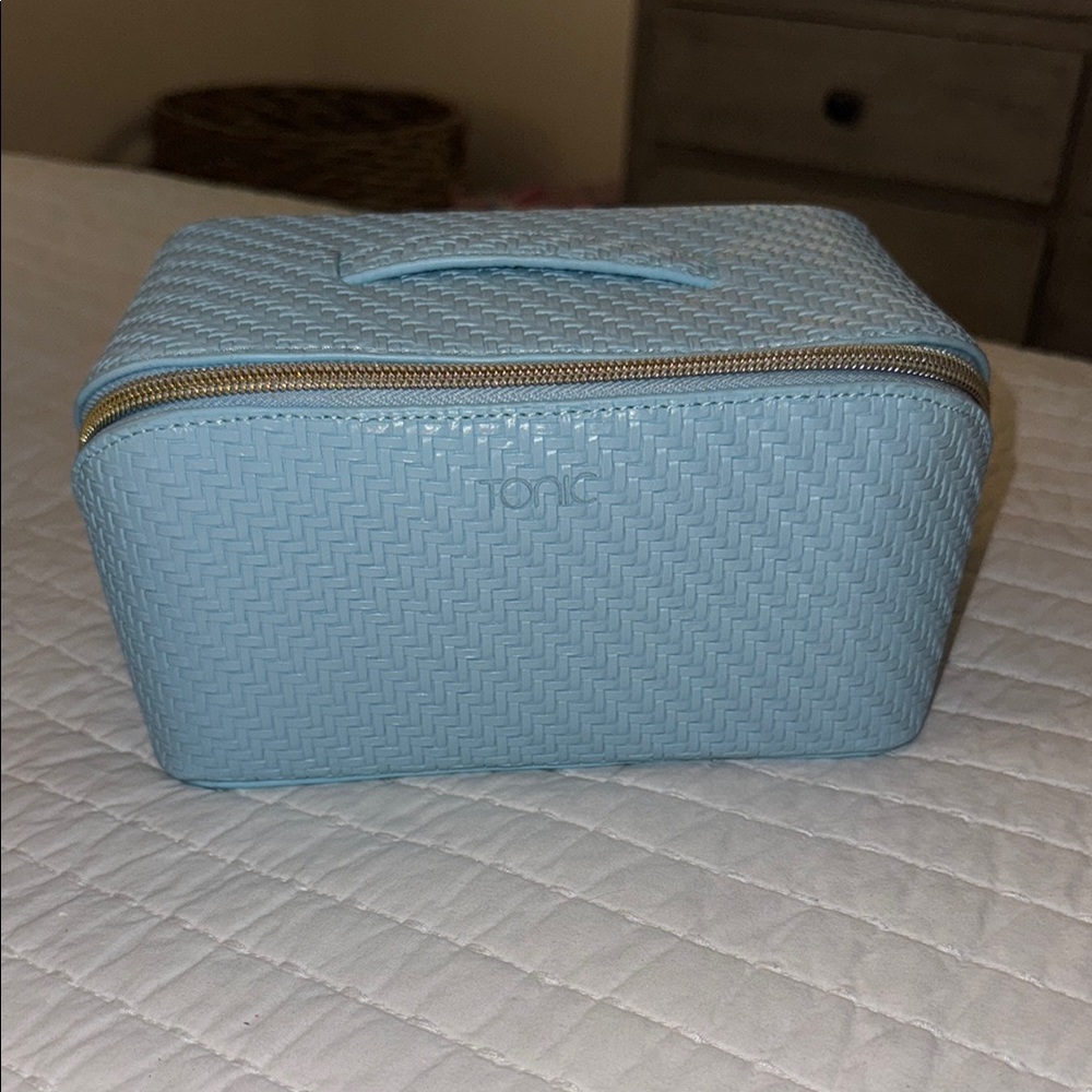 Vionic Blue Cosmetic Bag Minimalist Design